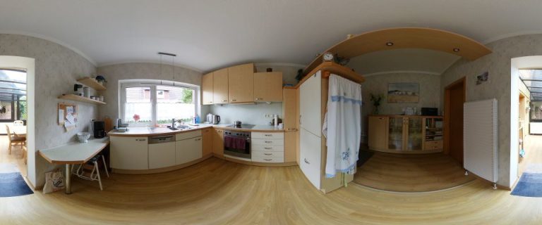 360°-Blick auf die Küche 360°-Blick auf die Küche