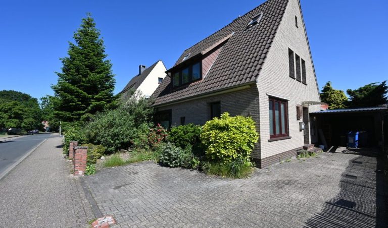 Diese Foto zeigt das bereits durch die HEYEN Immobilien vermittelte Wohnhaus in Oldenburg / Kreyenbrück