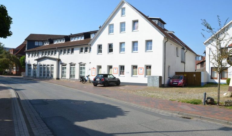Diese Foto zeigt das bereits durch die HEYEN Immobilien vermittelte Wohn- und Geschäftshaus Wildeshausen