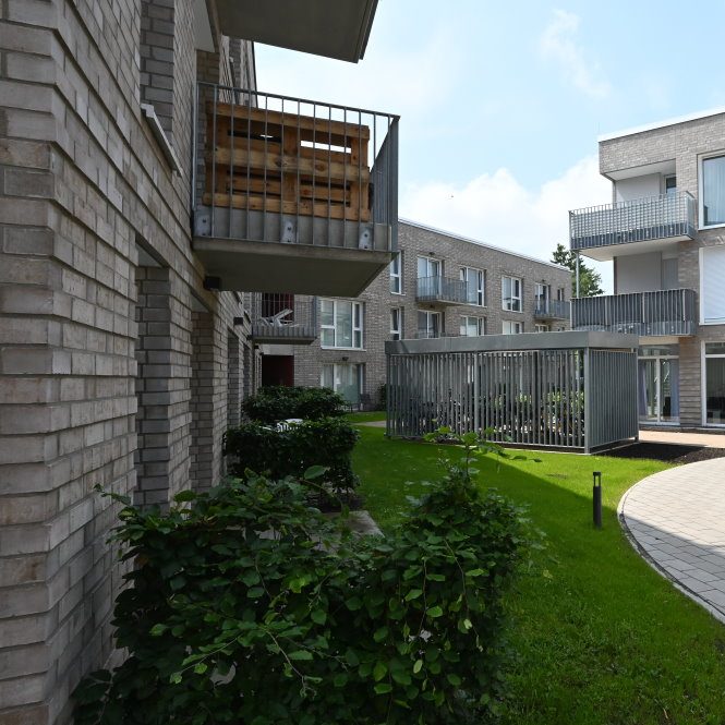 Die Gebäudeansicht der Apartmentanlage